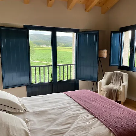 Vakantiehuis Grandes Duplex Nuevos Con Jardin Y Barbacoa - 3 Llaves, Gayoles Rural *