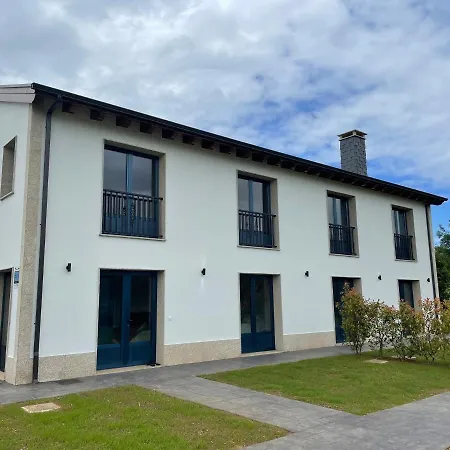 Grandes Duplex Nuevos Con Jardin Y Barbacoa - 3 Llaves, Gayoles Rural Holiday home *