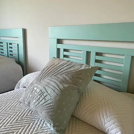Vakantiehuis Grandes Duplex Nuevos Con Jardin Y Barbacoa - 3 Llaves, Gayoles Rural