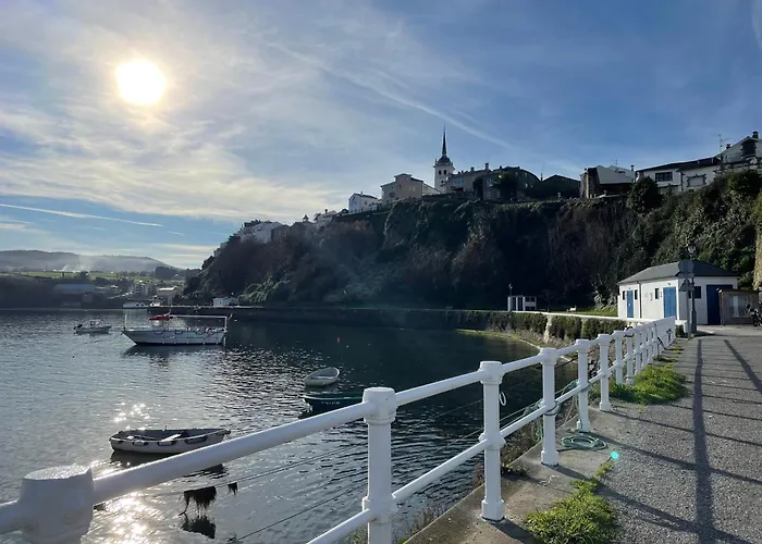 Gayoles Rural - Turísticos 3 Llaves * Castropol