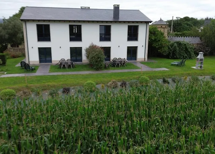 Gayoles Rural - Turísticos 3 Llaves * Castropol